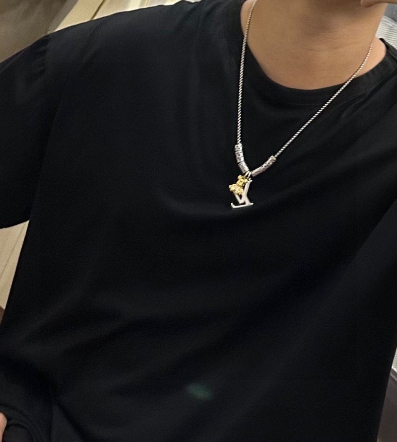 LV Necklaces